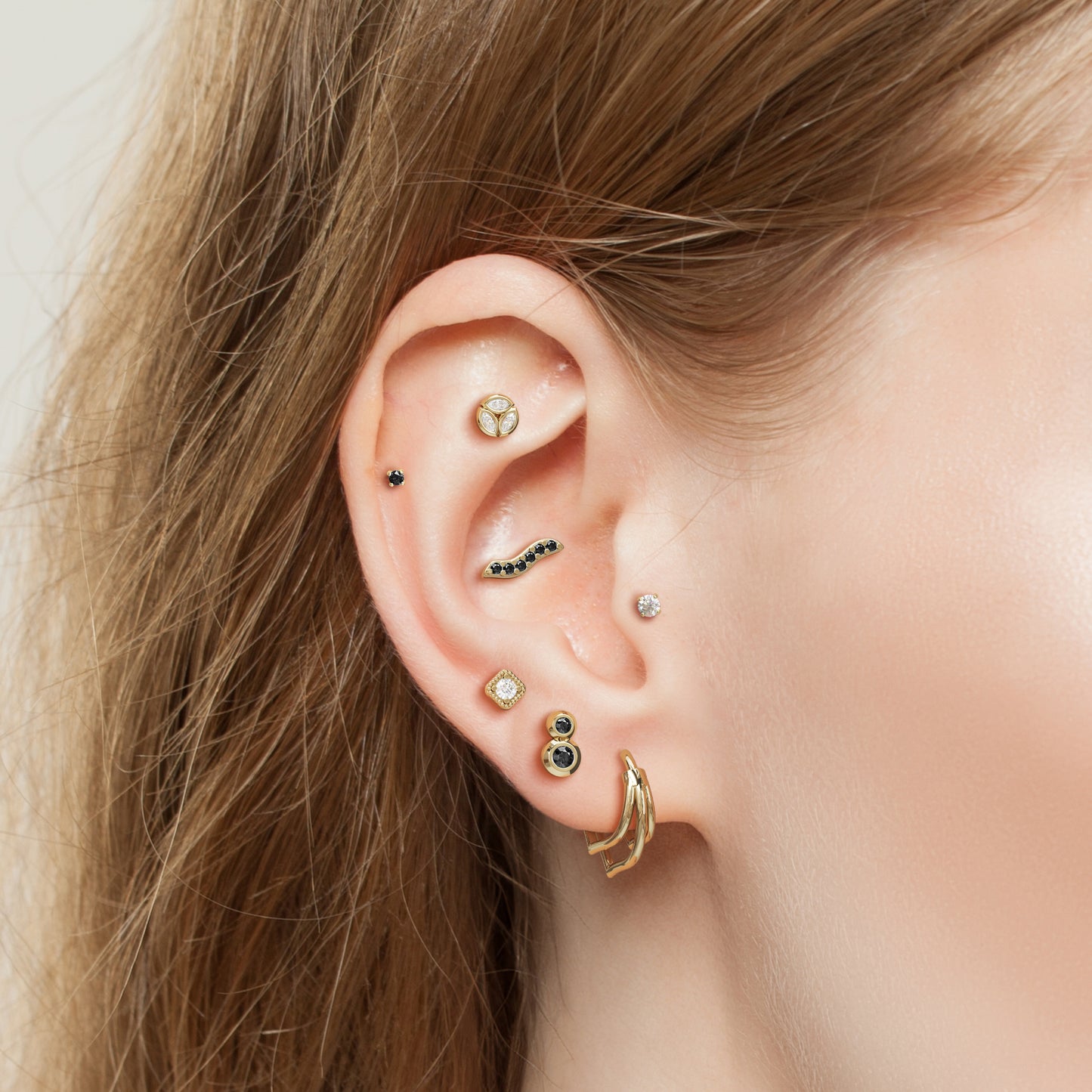 14K Gold Black Diamond Wave Threadless End