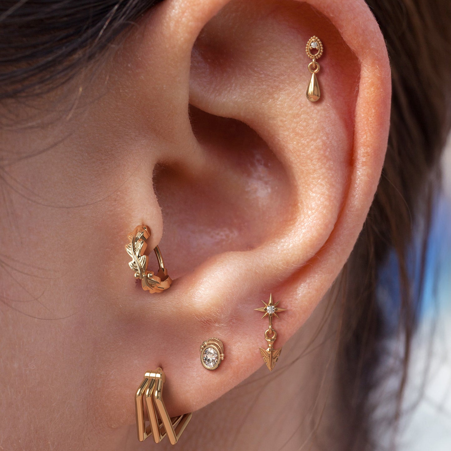 14K Gold Diamond Starburst Arrowhead Dangle Threadless End
