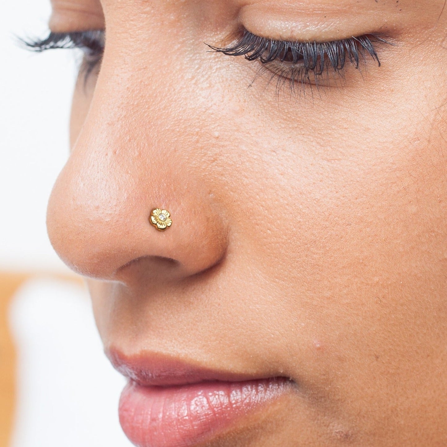 Solid Gold Diamond Flower L-Shape Nose Stud